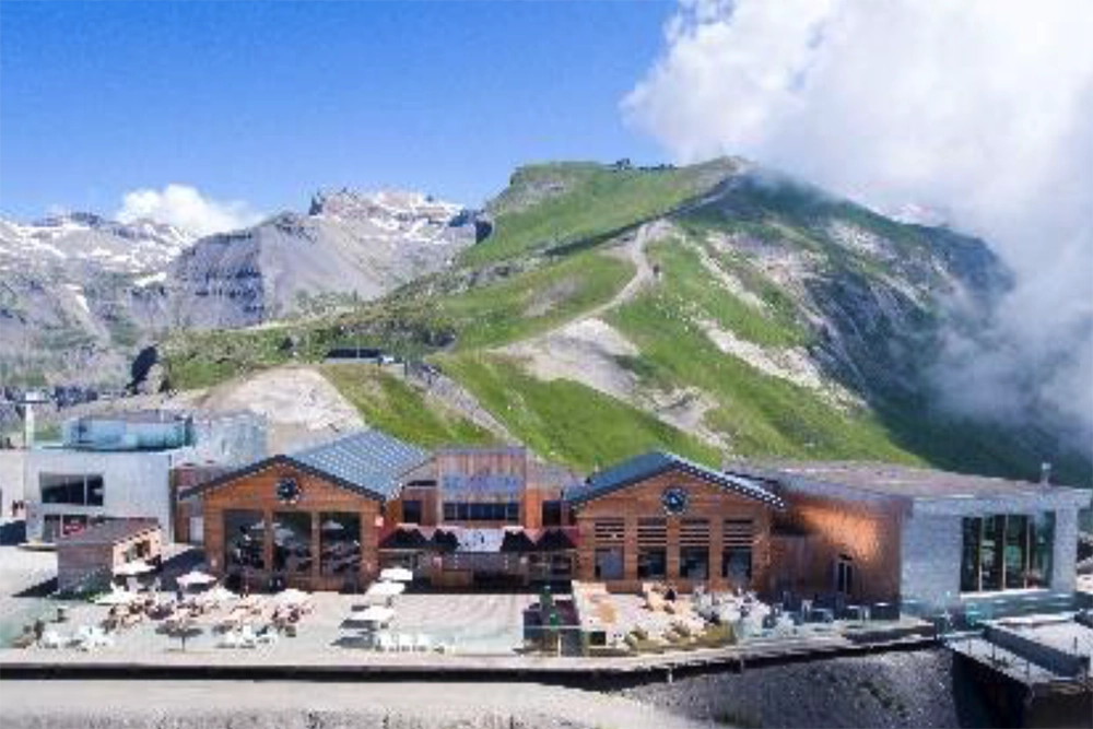 Rénovation du complexe de restaurant d’altitude et discothèque Cry d’Er à Crans-Montana par Millius Groupe.