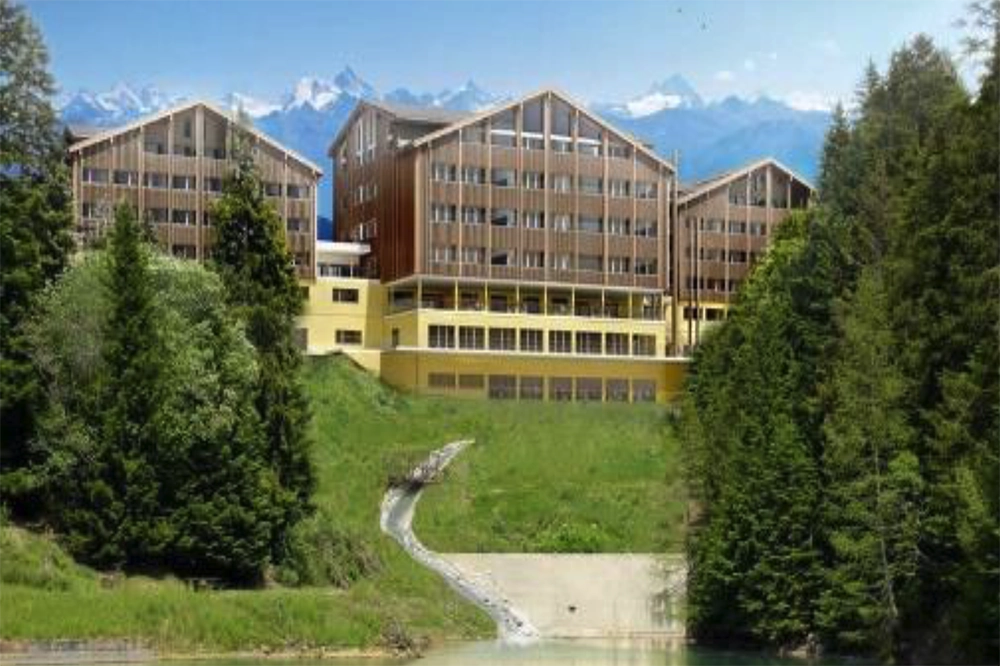 Installation des 90 salles de bain et de la cuisine industrielle du Régent College à Crans-Montana par Millius Groupe.